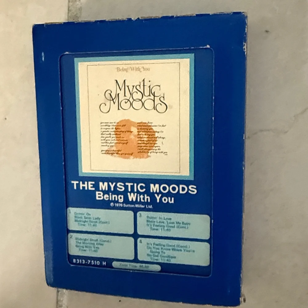 💥Free with Bundle💥Vintage Eight Tracks